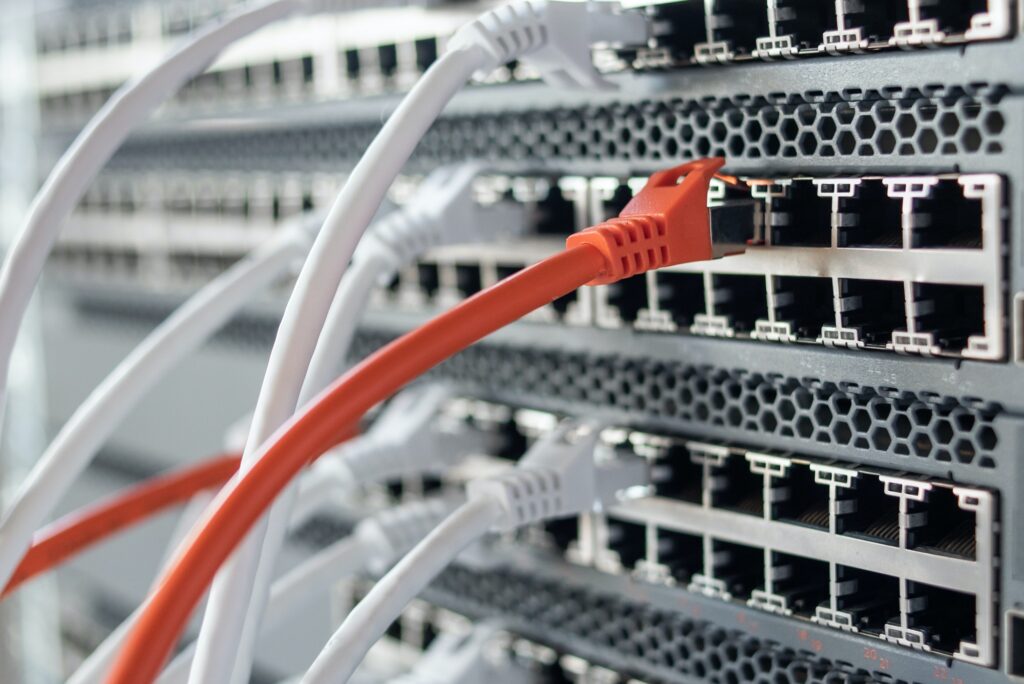 Working network hardware in data center